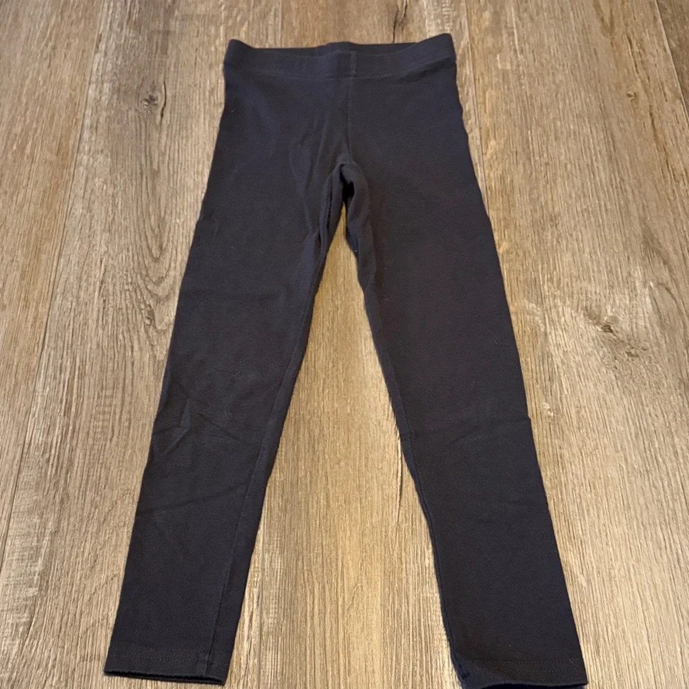 Two pair Old Navy Girls Grey and Navy Leggings with Blue Heart Detail